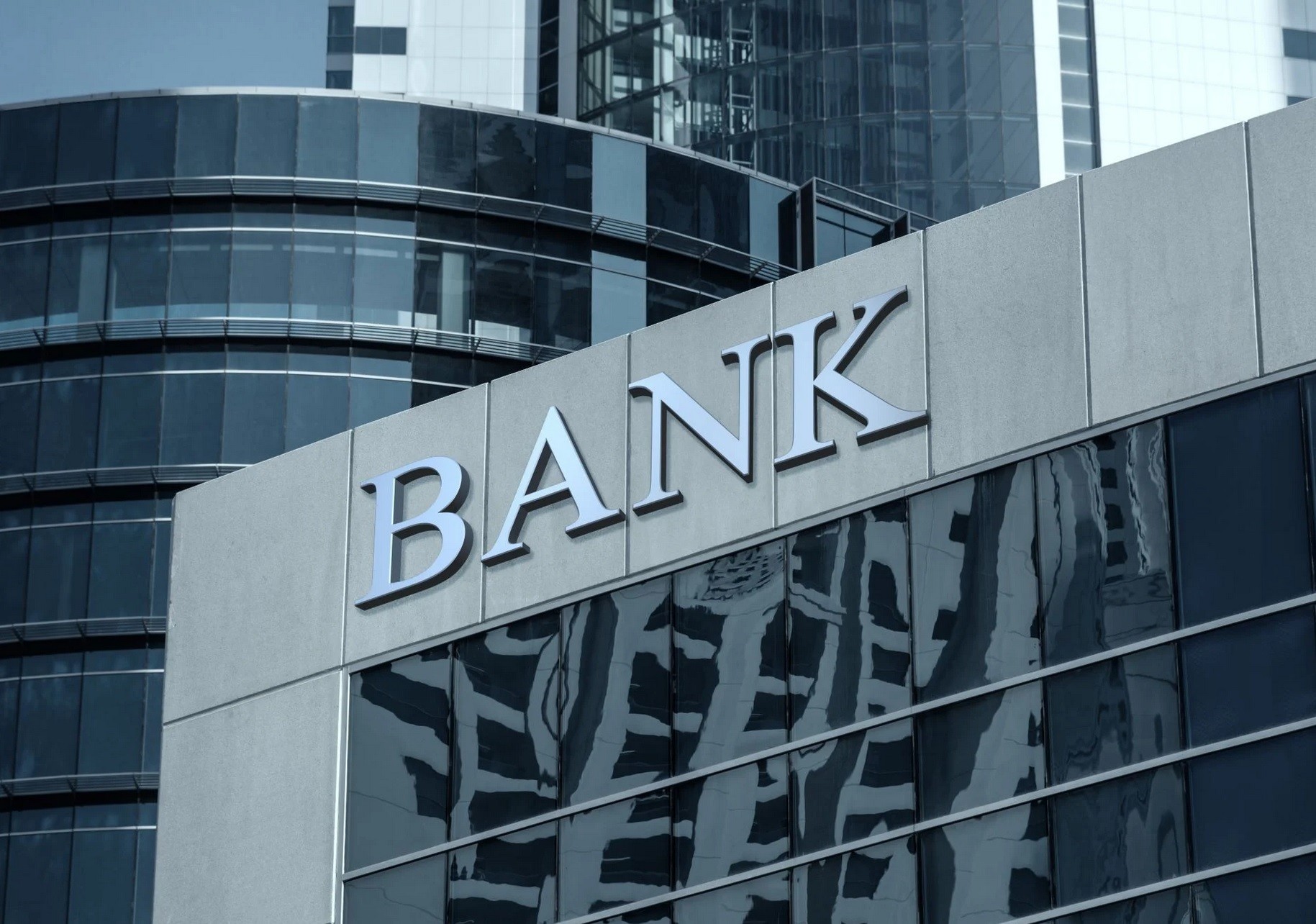 Απογοητευμένοι από τα χαμηλά επιτόκια οι Ευρωπαίοι καταθέτες