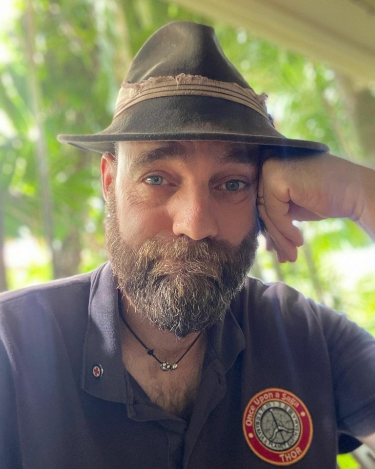 O άνθρωπος που επισκέφθηκε 203 χώρες σε 10 χρόνια χωρίς να πετάξει με αεροπλάνο