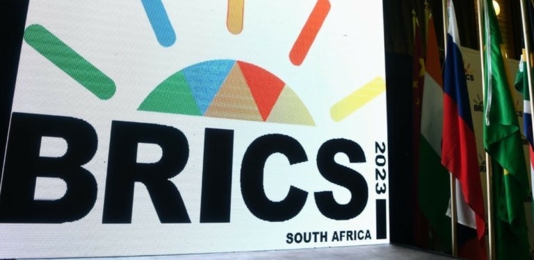 Η BRICS, η Νέα Αναπτυξιακή Τράπεζα και η φιλόδοξη ατζέντα για την επέκταση της επιρροής τους