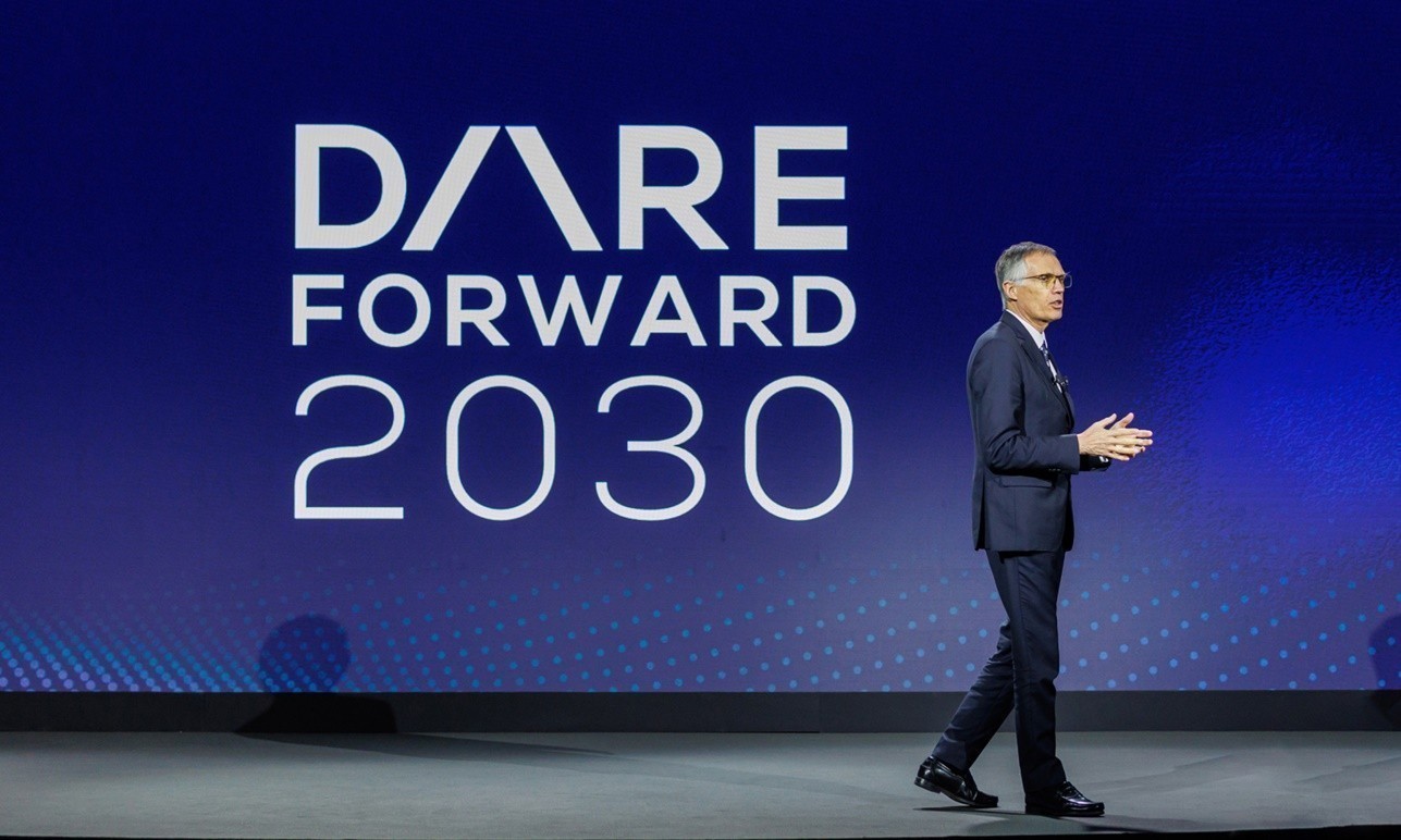 Stellantis επενδύει 100 εκατομμύρια δολάρια για πιο «καθαρό» λίθιο