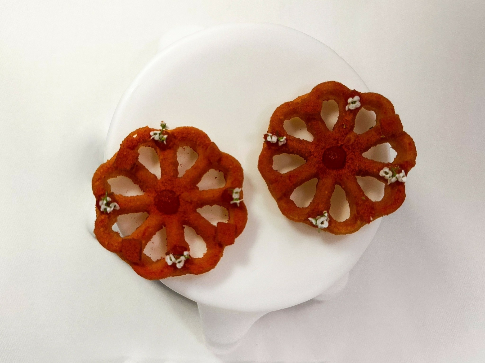 Selene: Δοκιμάζουμε το μενού του εμβληματικού εστιατορίου της Σαντορίνης