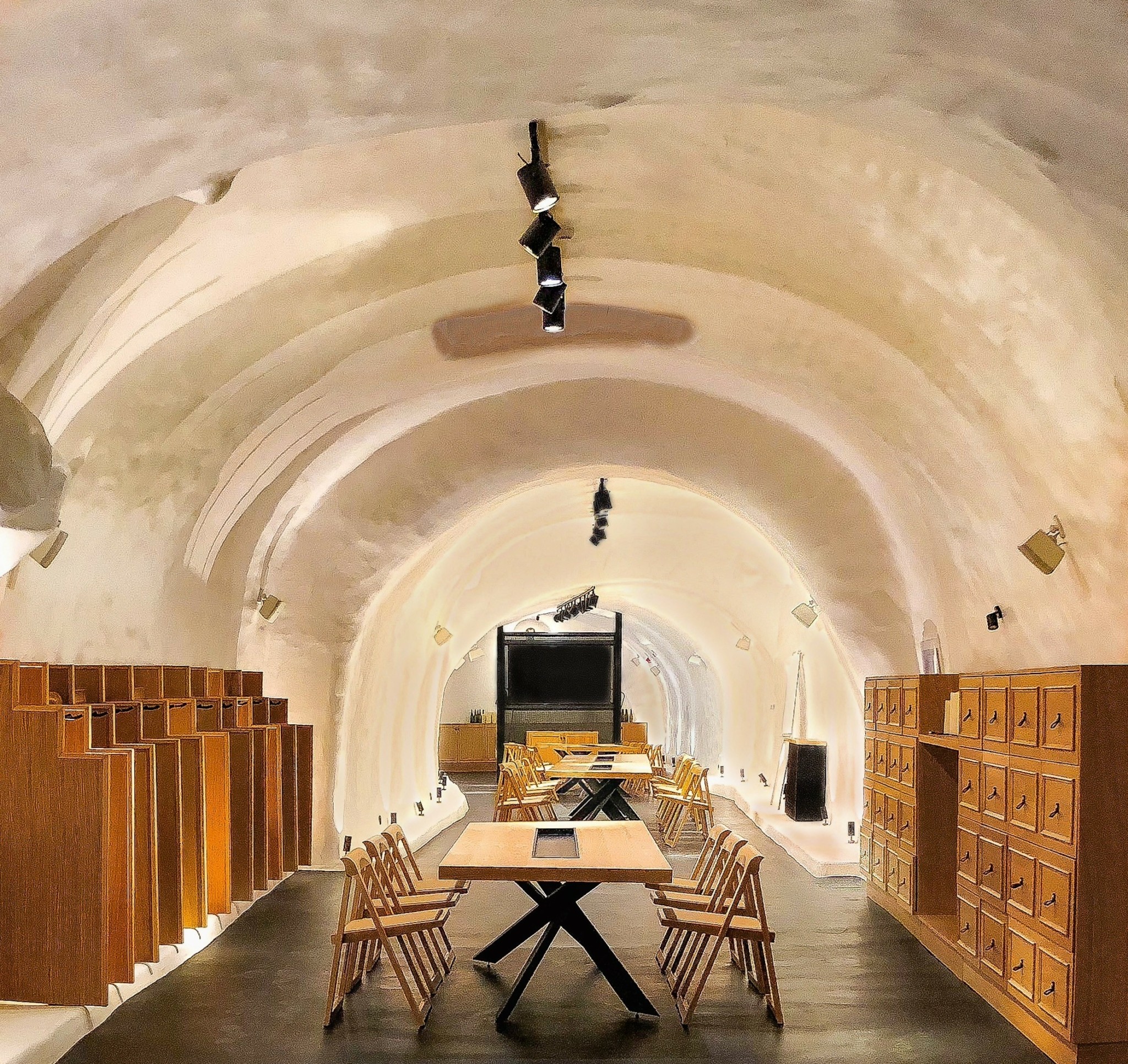 Selene: Δοκιμάζουμε το μενού του εμβληματικού εστιατορίου της Σαντορίνης