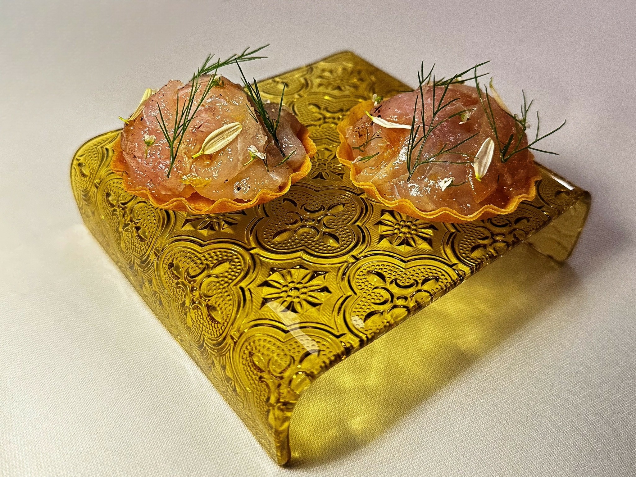 Selene: Δοκιμάζουμε το μενού του εμβληματικού εστιατορίου της Σαντορίνης