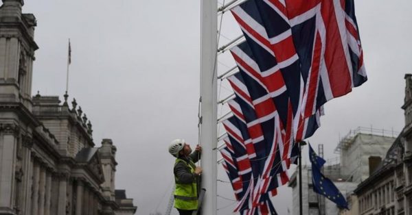 Βρετανία: Ανέβηκε στο 5% η ανεργία – Ενισχύονται τα σενάρια για μείωση επιτοκίων (διάγραμμα) | Ειδήσεις για την Οικονομία