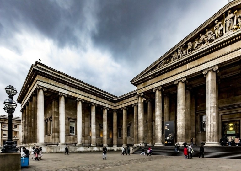 Βρετανικό Μουσείο: Νέος διευθυντής ο Νίκολας Κάλιναν μετά το σκάνδαλο με τις κλοπές (tweets + pics)