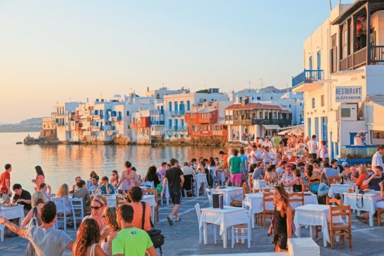 Εθνική Τράπεζα: Ο ελληνικός τουρισμός μπορεί να ξεπεράσει τη χρονιά ρεκόρ του 2019