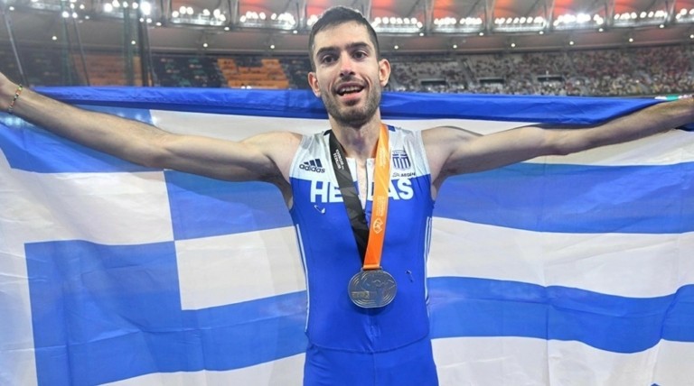 Παγκόσμιος πρωταθλητής ο Μίλτος Τεντόγλου με τελευταίο άλμα στα 8.52μ (tweet + vid)