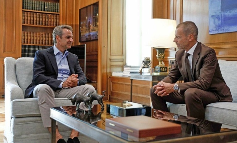 Μητσοτάκης: Ραντεβού με UEFA και Big 4 του ελληνικού ποδοσφαίρου στο Μαξίμου