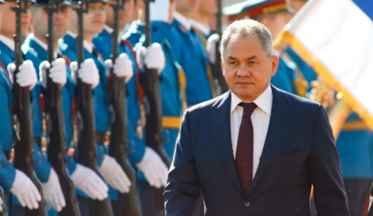 Ρωσία: Στρατιωτικές δυνάμεις στην Αρκτική επιθεώρησε ο Σεργκέι Σοϊγκού