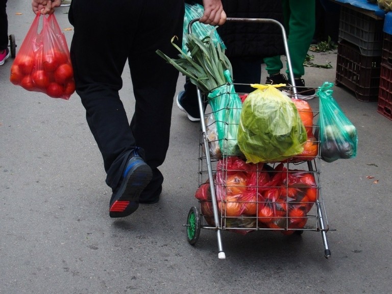 ΕΛΣΤΑΤ: «Τσίμπησε» στο 2,5% ο πληθωρισμός τον Ιούλιο – Άλμα +12,3% στα τρόφιμα