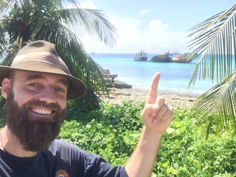 O άνθρωπος που επισκέφθηκε 203 χώρες σε 10 χρόνια χωρίς να πετάξει με αεροπλάνο