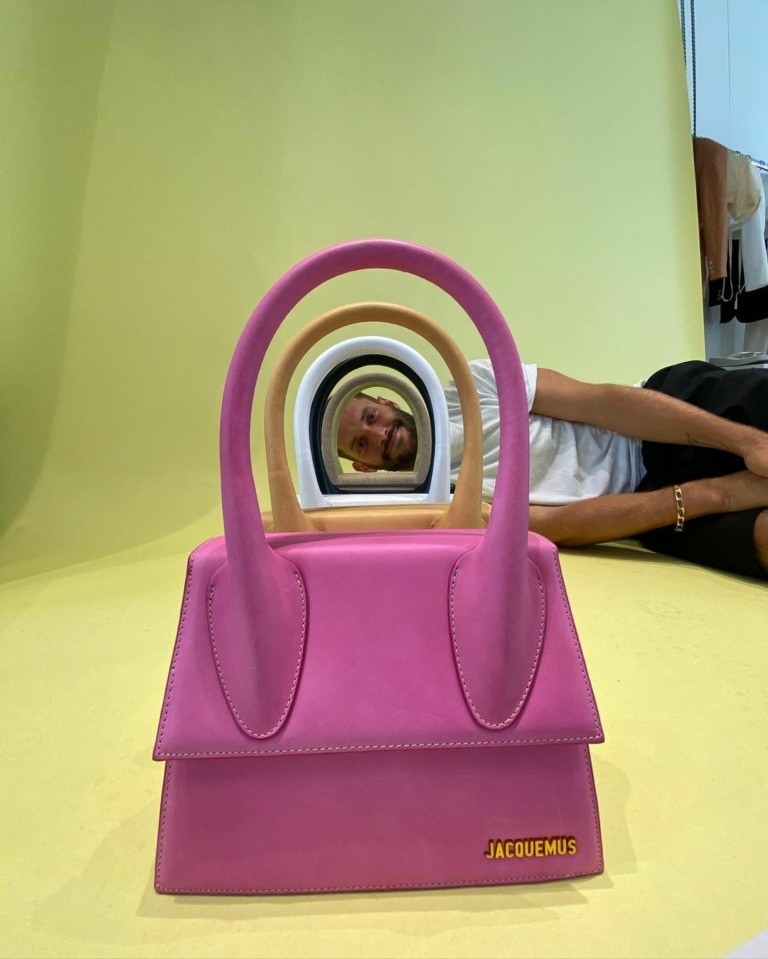 Αυτό είναι το brand φαινόμενο στη Μόδα – Γιατί επιμένει να λέει “όχι” στις θηριώδεις προτάσεις εξαγοράς