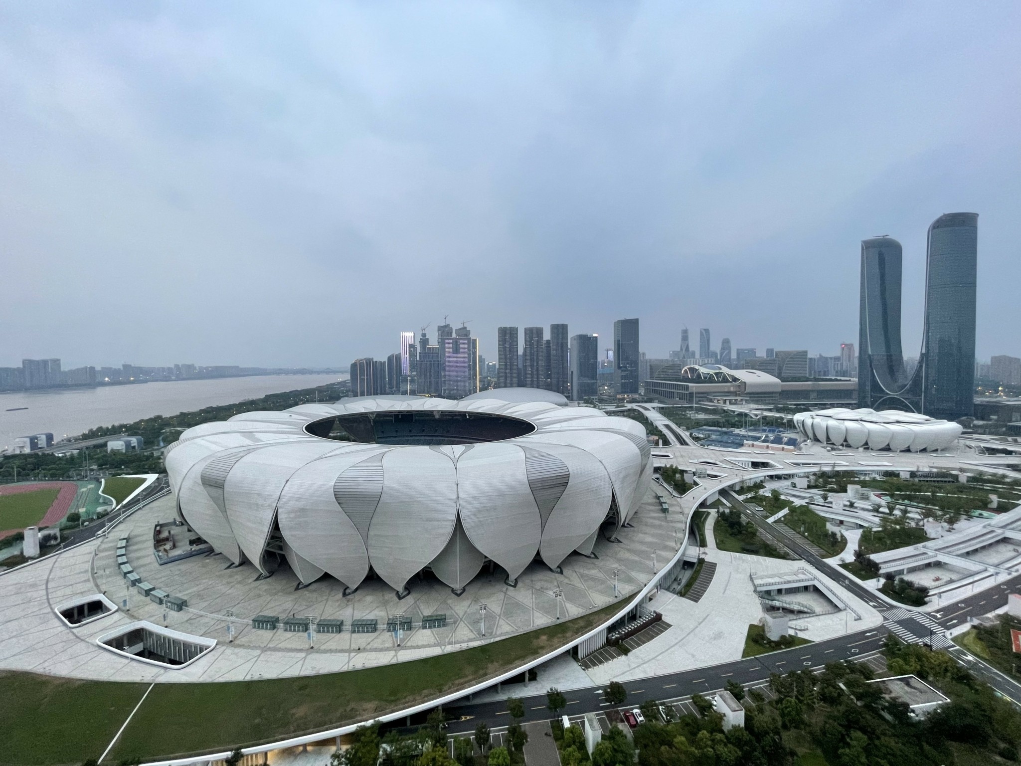 8 εντυπωσιακά νέα στάδια στην Κίνα είναι μνημεία αρχιτεκτονικής