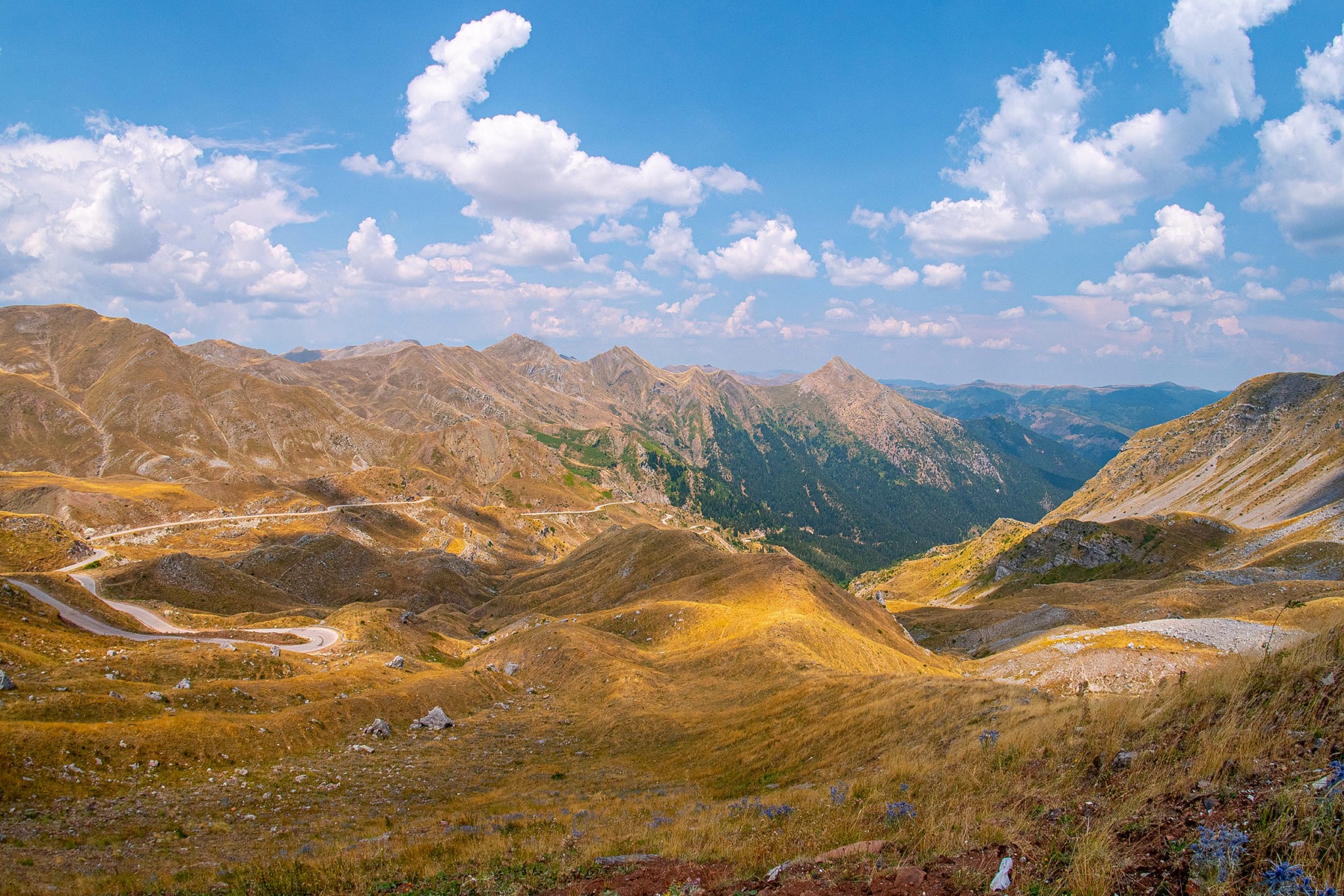 Μπάρος: Το θρυλικό πέρασμα – Η απόλυτη ορεινή διαδρομή στην Ελλάδα που αξίζει να ζήσετε έστω μια φορά