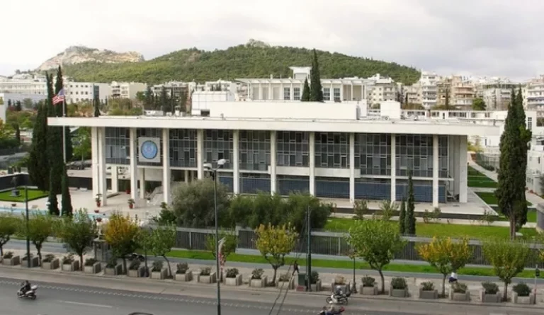 Ημέρα Εργασίας: Κλειστά τη Δευτέρα 4/9 πρεσβεία και προξενείο των ΗΠΑ