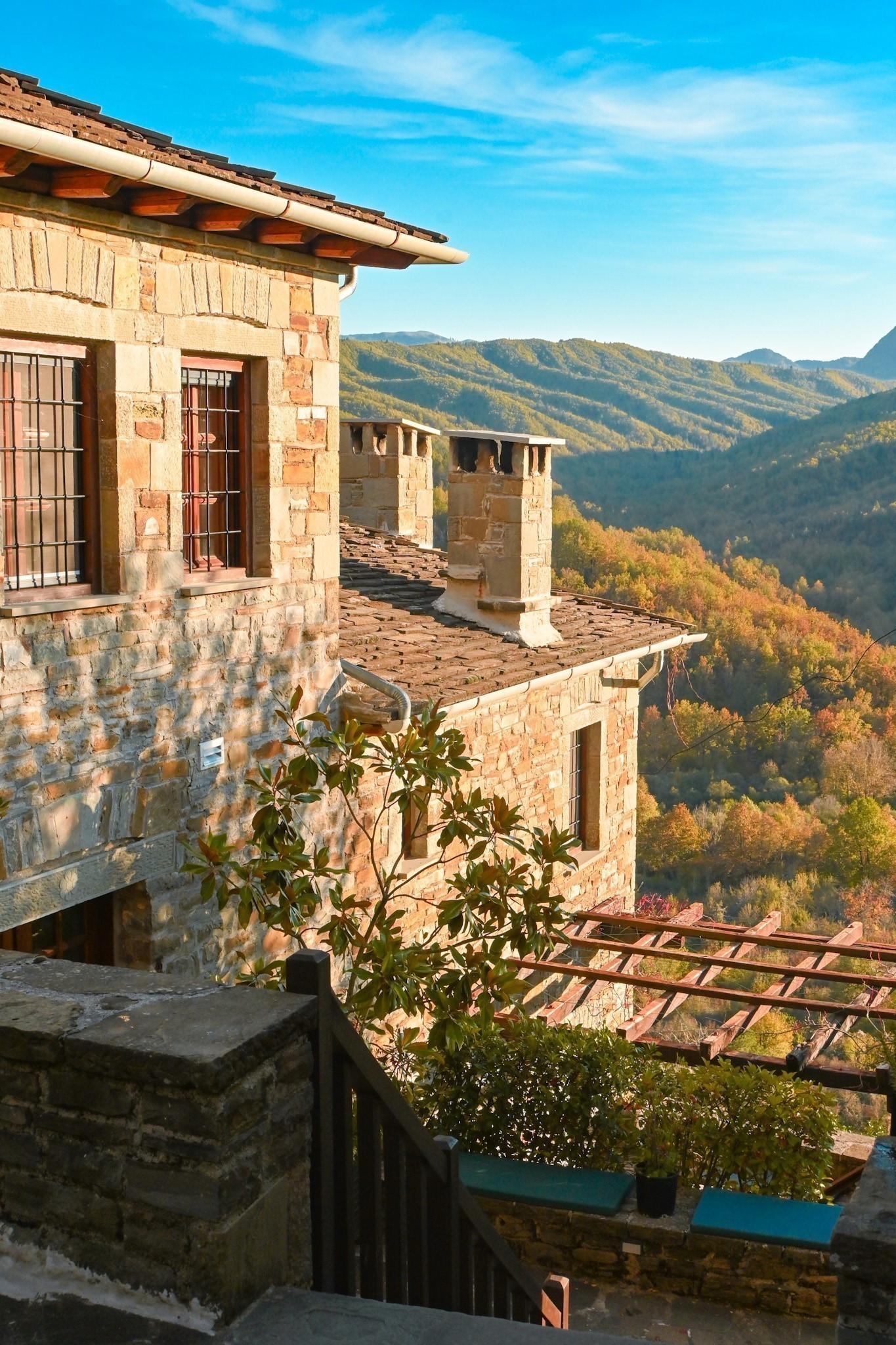 Kipi Suites: Μια κορυφαία εμπειρία ηρεμίας σε ένα πανέμορφο μπουτίκ ξενοδοχείο στα Ζαγοροχώρια