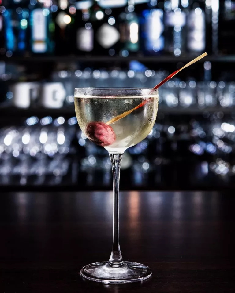 Τα 50 καλύτερα μπαρ του κόσμου – Clumsies, Baba au rum και Line από την Αθήνα
