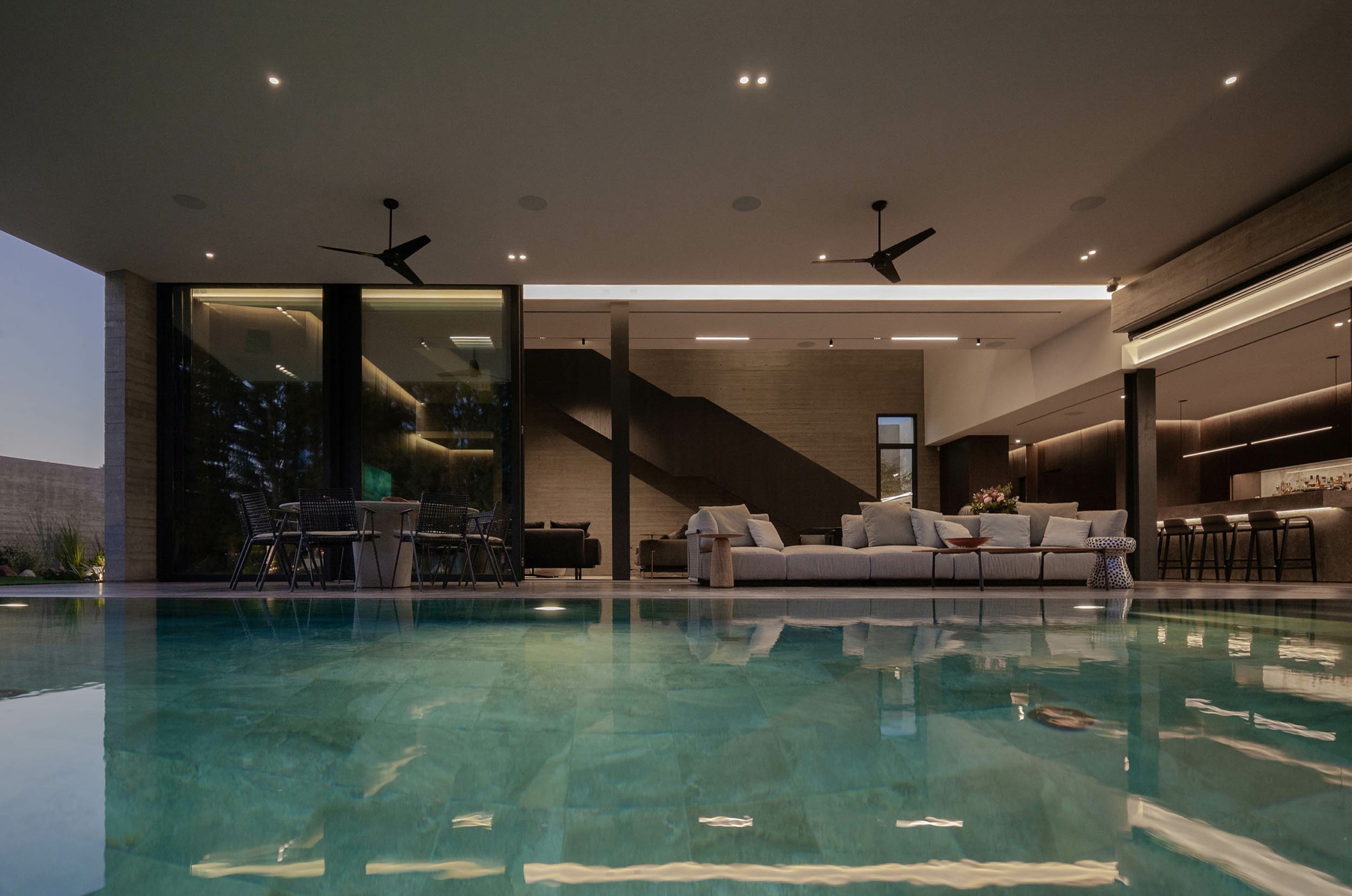 Μια κατοικία-ησυχαστήριο στη Λεμεσό από έναν κορυφαίο Κύπριο αρχιτέκτονα