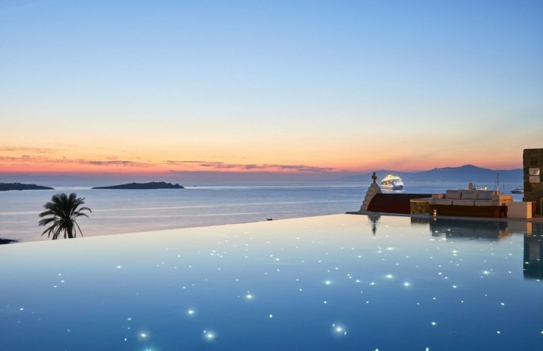 IFI: Το βραβευμένο ελληνικό studio και η τέχνη πίσω από τον φωτισμό κτιρίων και κατοικιών