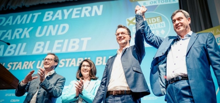 Δεύτερο κόμμα η ακροδεξιά στη Βαυαρία – Μόνο οι Πράσινοι «σώθηκαν» από την κυβέρνηση Σολτς
