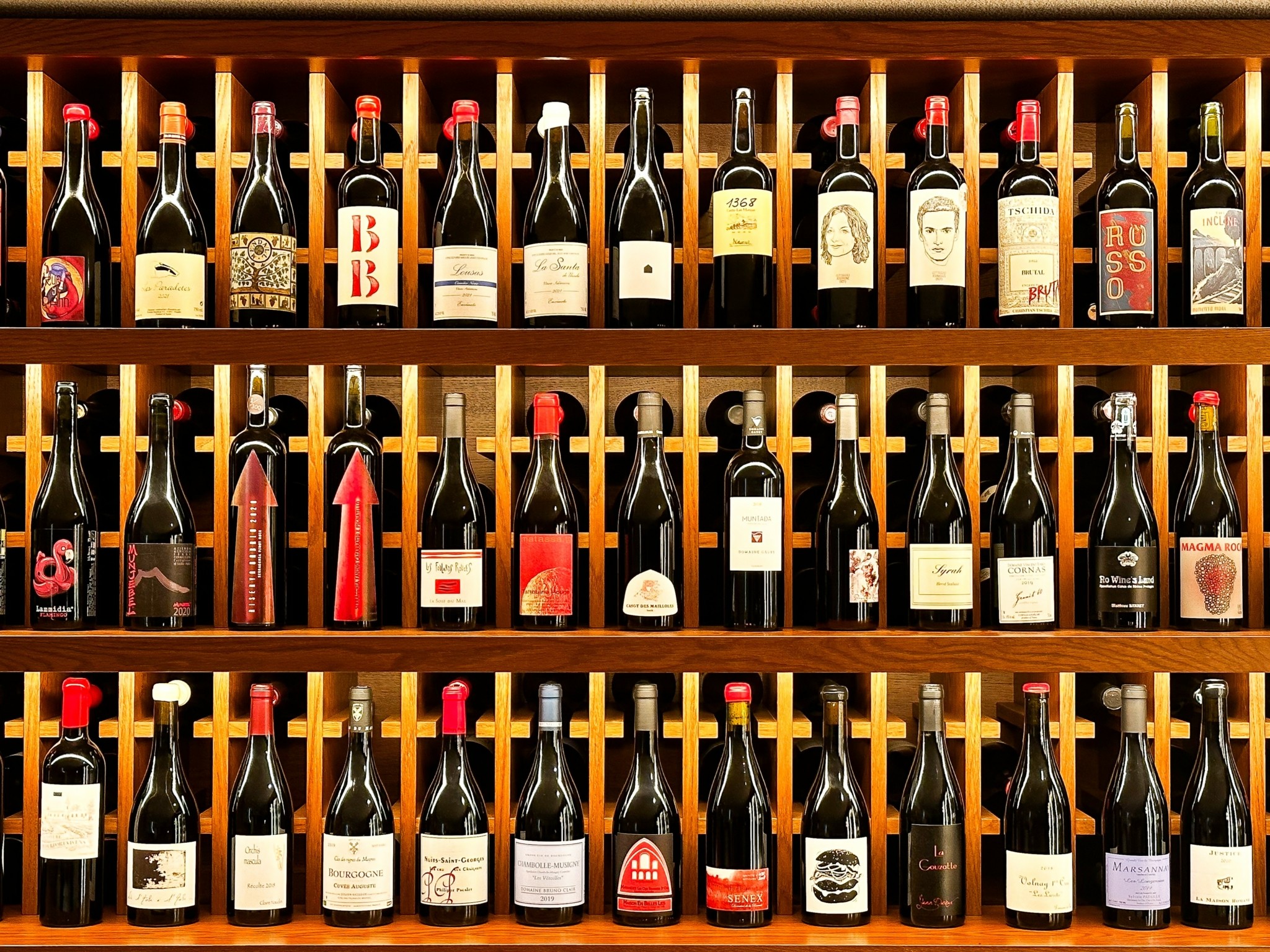 Gallina: Το εστιατόριο έργο Τέχνης στο Κουκάκι και ο εφοπλιστής-συλλέκτης πίσω από την ιδέα