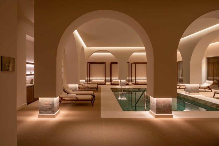 IFI: Το βραβευμένο ελληνικό studio και η τέχνη πίσω από τον φωτισμό κτιρίων και κατοικιών