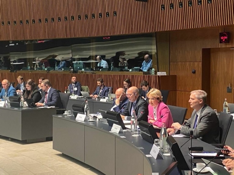 Σδούκου: Ώρα για αποσύνδεση των τιμών ρεύματος από το φυσικό αέριο