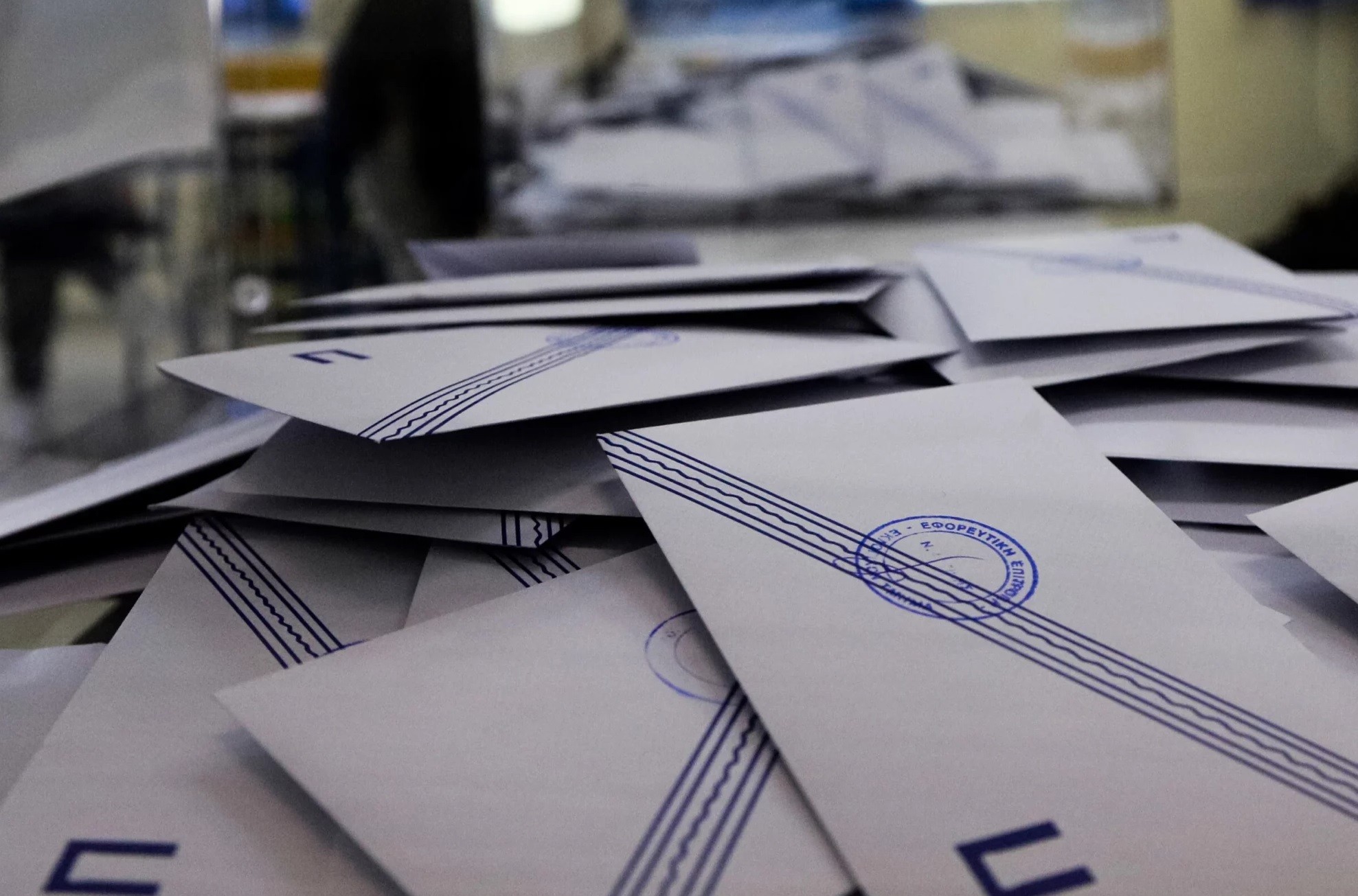 Αυτοδιοικητικές εκλογές 2023: Μόλις στο 31,2% η συμμετοχή, προς αποχή – ρεκόρ σε αρκετές περιοχές (upd)