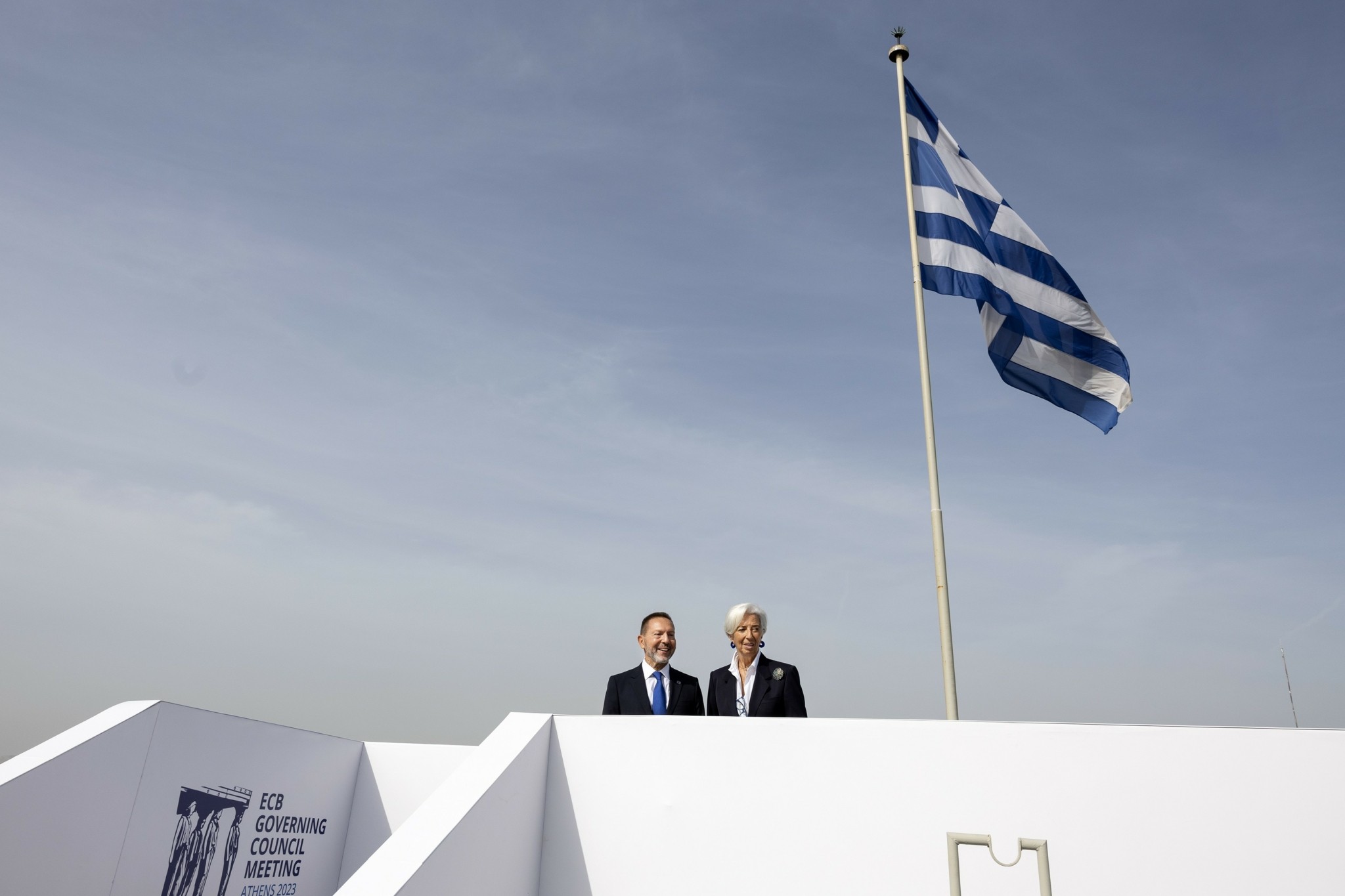 Bloomberg: Η ΕΚΤ έτοιμη να «πατήσει το pause» στην ιστορική εκστρατεία αύξησης των επιτοκίων (γραφήματα)