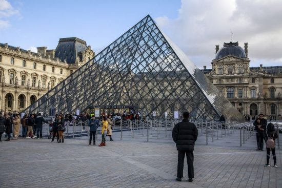 Λούβρο: Αύξηση 45% στα εισιτήρια για μη Ευρωπαίους – Τι αλλάζει και γιατί | Ειδήσεις για την Οικονομία