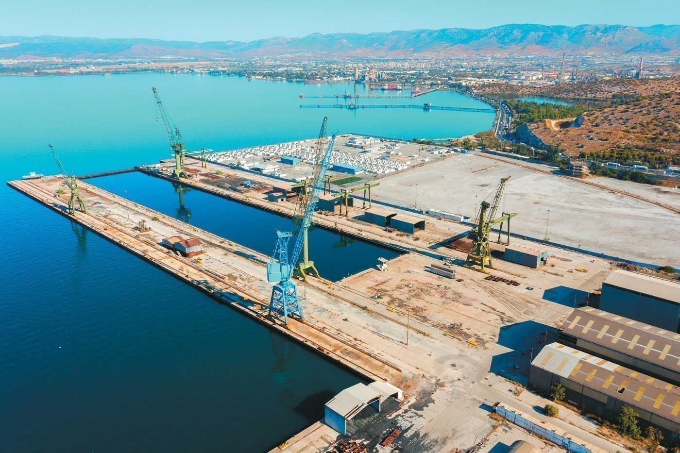 Νομοσχέδιο για την επαναλειτουργία των ναυπηγείων Σκαραμαγκά