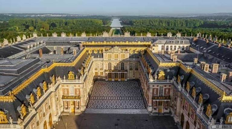 Παρίσι: Εκκενώνεται και πάλι το παλάτι των Βερσαλλιών (tweet)