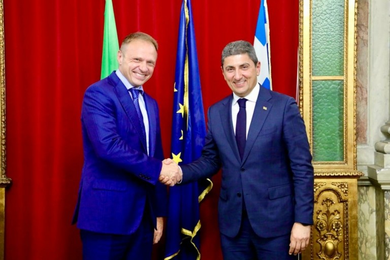 Συνάντηση Αυγενάκη με τον Ιταλό ομόλογό του – Ενεργοποίηση του EUMED-9 για τη λήψη αποφάσεων