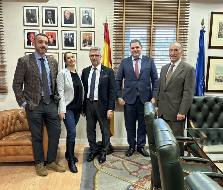 Lloyd’s Register: Εγκαινίασε τη νέα στέγη του ισπανικού Advisory Committee (pics)