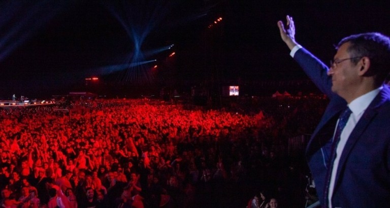 Τουρκία: Το μετέωρο βήμα των Κεμαλιστών, το κρίσιμο συνέδριο και το ερώτημα του νέου αρχηγού (tweet)