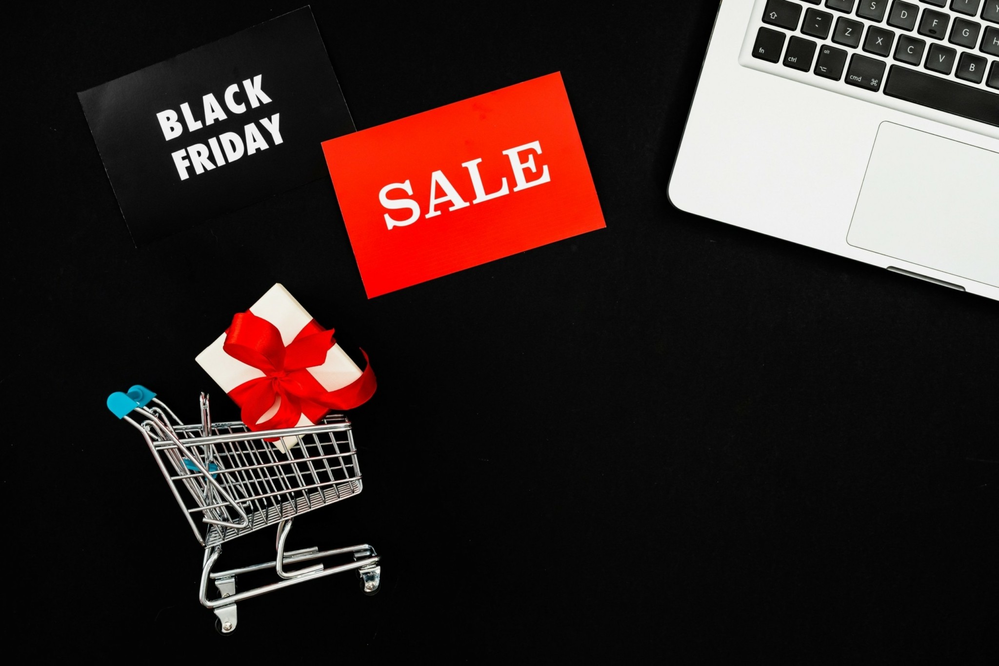 Black Friday: O δεκάλογος για ασφαλείς online αγορές κατά την εορταστική περίοδο