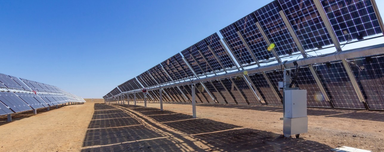 Ηλιακή ενέργεια: Ο νέος «αμερικανικός εμφύλιος» για τα φωτοβολταϊκά πάνελ