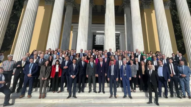 Ολοκληρώθηκαν οι εργασίες της Ολομέλειας των ευρωπαίων δικηγόρων στο Ζάππειο