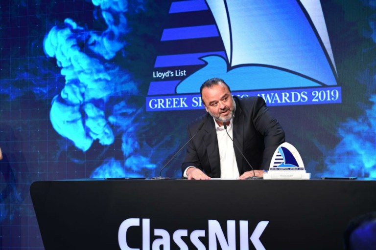 Η Seajets προσφέρει ταχύπλοο για μεταφορά βρεφών και παιδιών από τη Γάζα