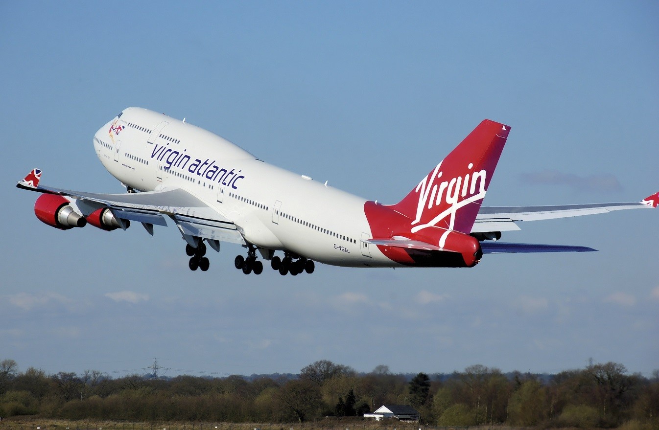 Αεροσκάφος της Virgin Atlantic πέταξε με… μαγειρικό λάδι (vid)