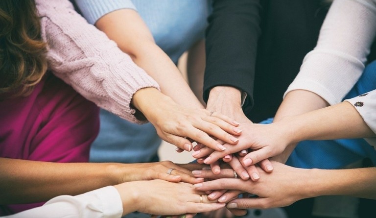 Bright Sky app από το Ίδρυμα Vodafone: Ένα πολύτιμο εργαλείο στη μάχη κατά της ενδοοικογενειακής βίας