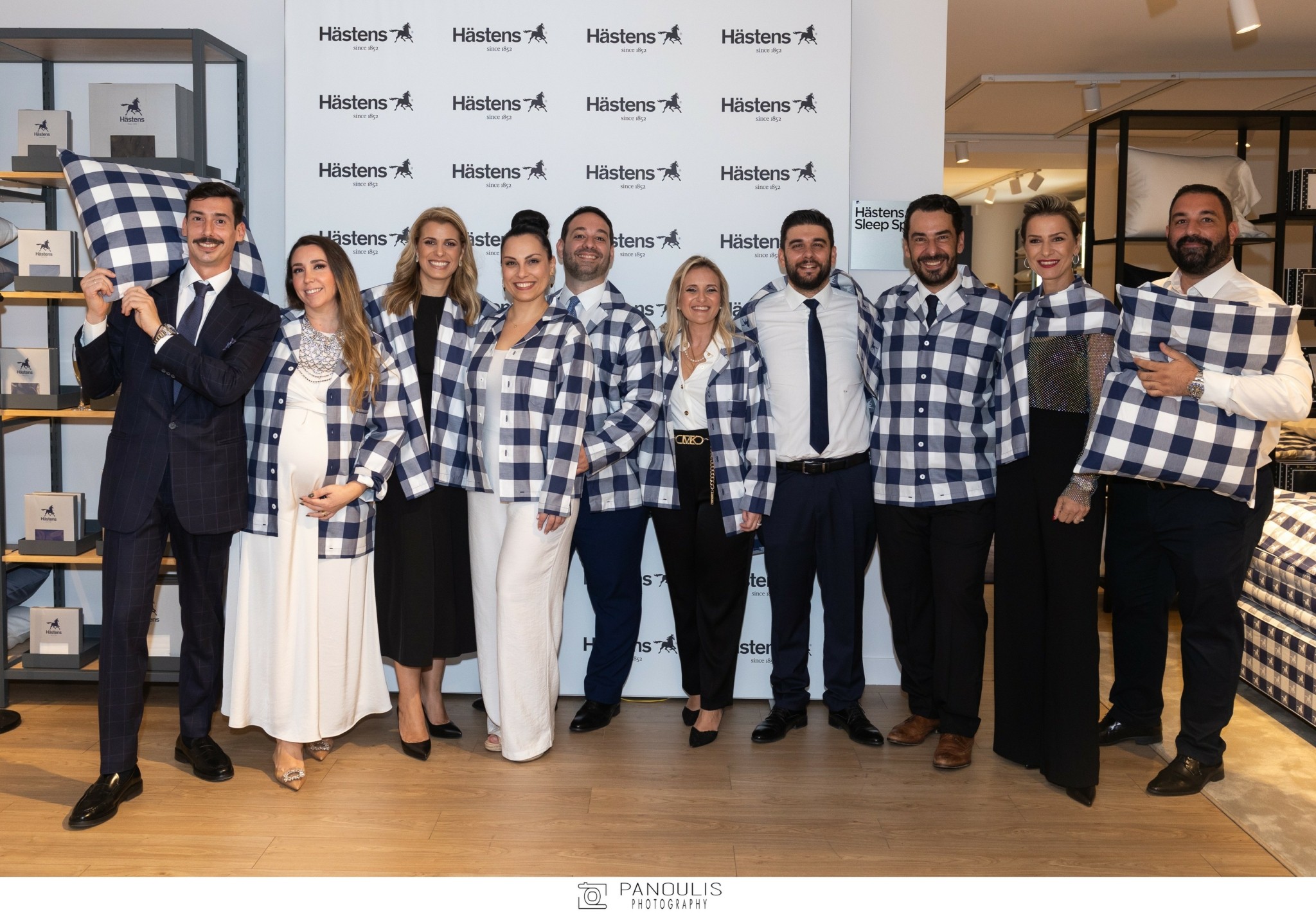 500.000 ευρώ για ένα στρώμα από τρίχα αλόγου – Από το υπόγειο στο Παγκράτι στις κρεβατοκάμαρες των rich & famous