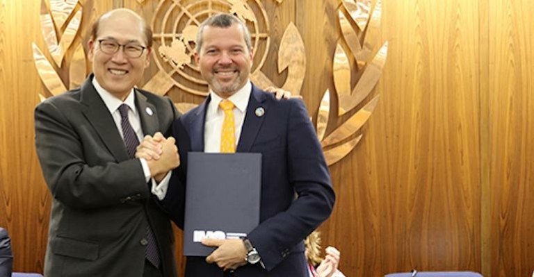 Ο Αρσένιο Αντόνιο Ντομίνγκεζ πήρε και επισήμως το χρίσμα του νέου Γ.Γ. του ΙΜΟ