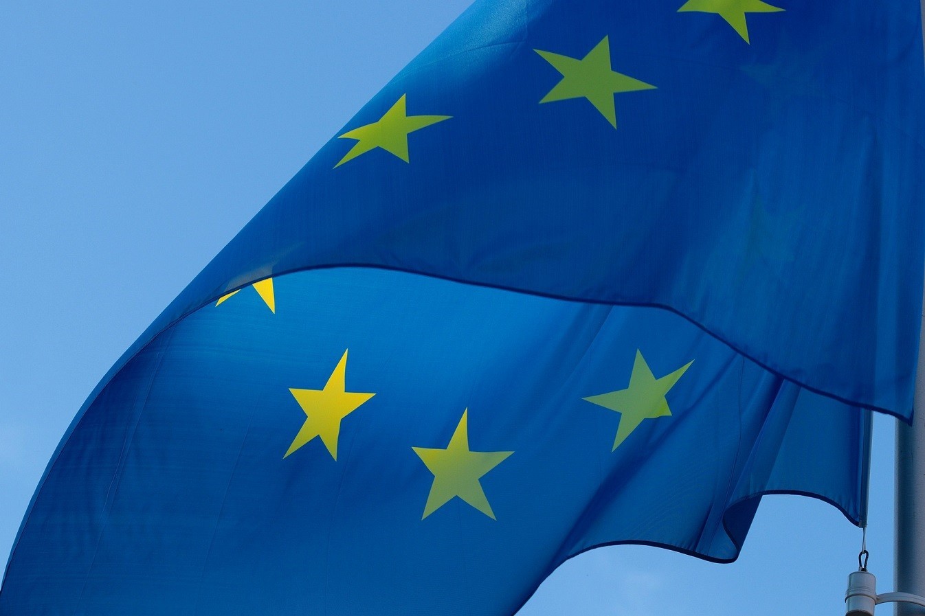 Ευρωζώνη: Ρεκόρ έτους στην επιχειρηματική δραστηριότητα – Εκτίναξη του PMI υπηρεσιών