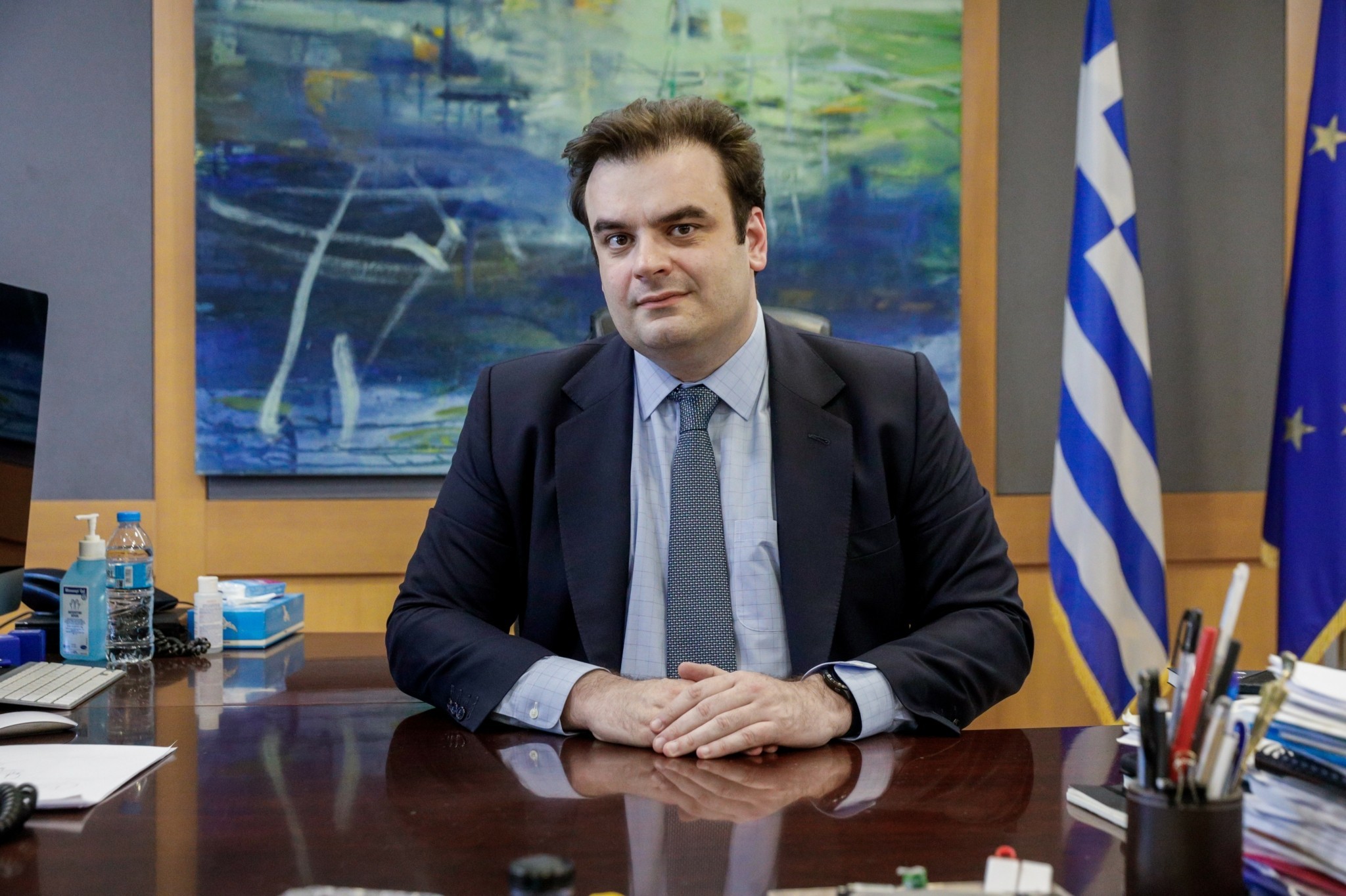 Πιερρακάκης για σχολεία: Έχουμε κάνει 10.000 διορισμούς εκπαιδευτικών φέτος – Τι θα ισχύει για κινητά και αποβολές (vid)