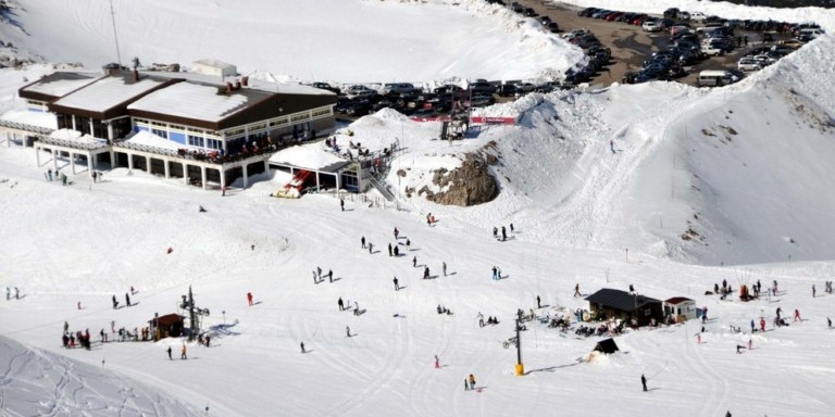 ΕΤΑΔ: Ανοίγουν για τους επισκέπτες τα Χιονοδρομικά σε Παρνασσό και Καϊμακτσαλάν (pics)