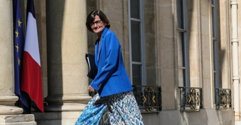 Γαλλία: Υπό έρευνα η νέα υπουργός Υγείας για αποδοχή αδήλωτων πολυτελών δώρων