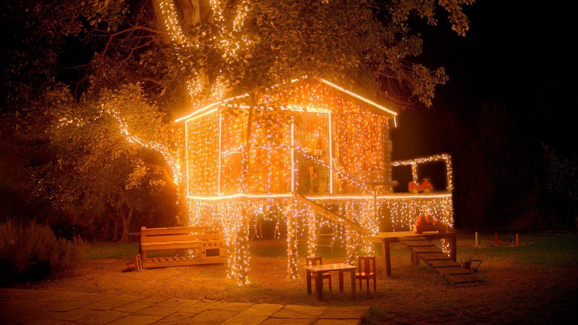 Μασούτης: Φέτος τα Χριστούγεννα προσφέρουμε αγκαλιά αγάπης σε ανθρώπους της 3ης ηλικίας!