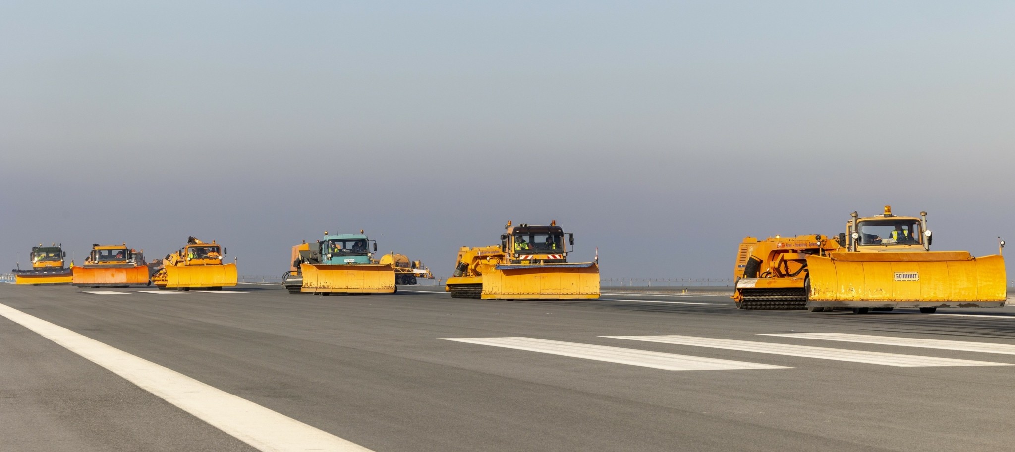 Fraport Greece: Ολοκληρώθηκε με επιτυχία η άσκηση αποχιονισμού στο αεροδρόμιο «Μακεδονία»(pics)