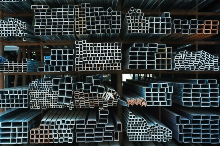 Αναλυτές: Oι υψηλές τιμές στην αγορά μεταλλευμάτων θα συνεχιστούν – Τι προβλέπουν